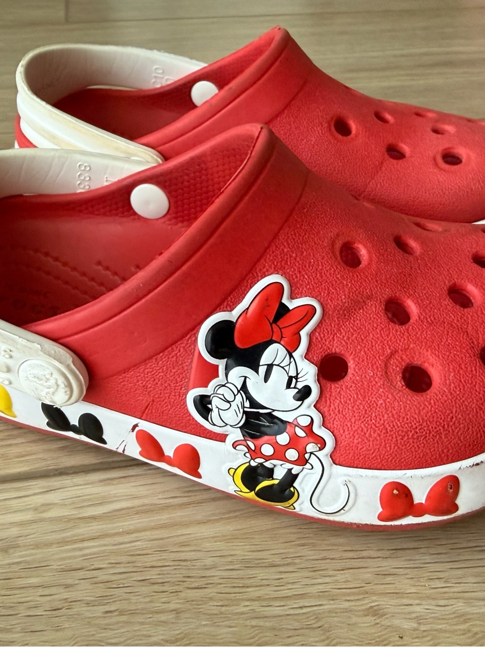 Crocs - Picture 2 of 6